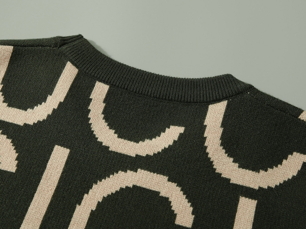 ブランドセーター全体デザイン